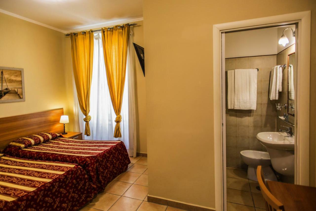 B&B Colosseum Rooms Roma Ngoại thất bức ảnh